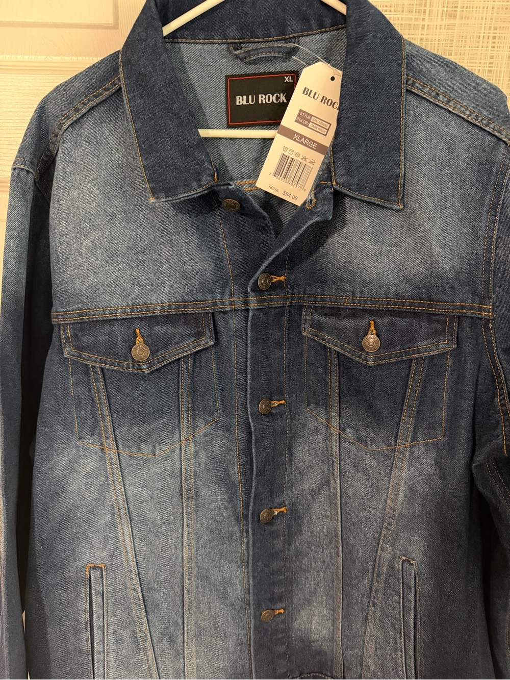 BLU ROCK
Jacket with Chest Pockets